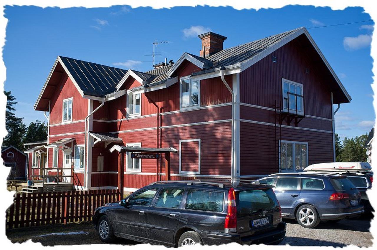 旅馆 Furudals Och Sjoecamping *